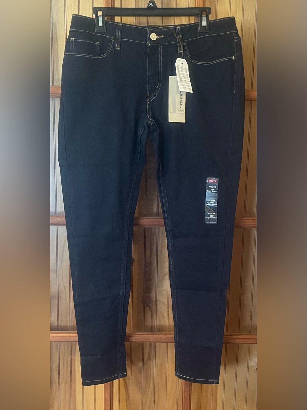 Levi's 535 Super Skinny Women's Jeans with Contrast Stitching